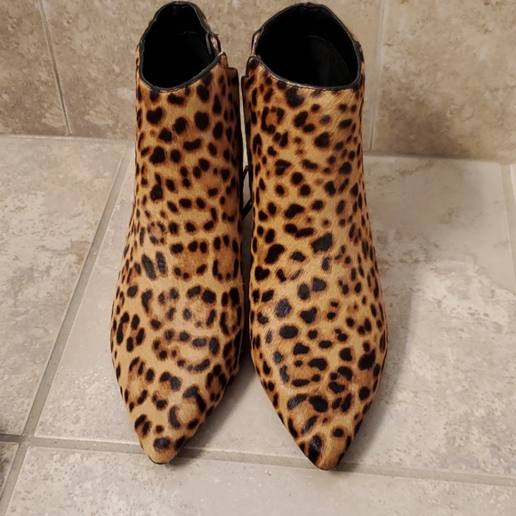 Alex Marie Leopard Print Booties - Picture 1 of 3